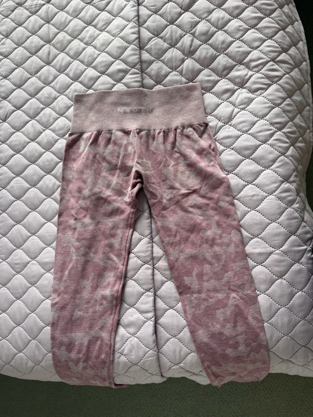 NVGTN Dusty Pink Camo Seamless Leggings